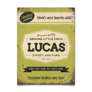 Mooi groen naambord van Koenmeloen met naam van kind. Leuk als kraamcadeau.