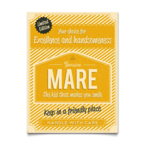 Mooi geel naambord van Koenmeloen met naam van kind. Leuk als kraamcadeau.